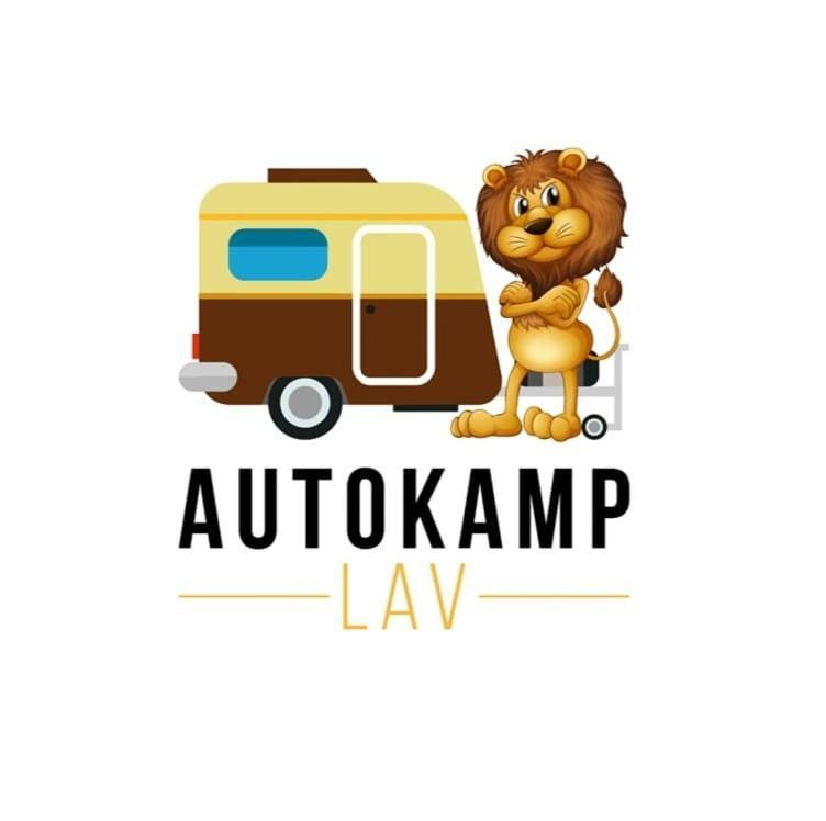 Готель Auto Kamp Lav Кулен Вакуф Екстер'єр фото